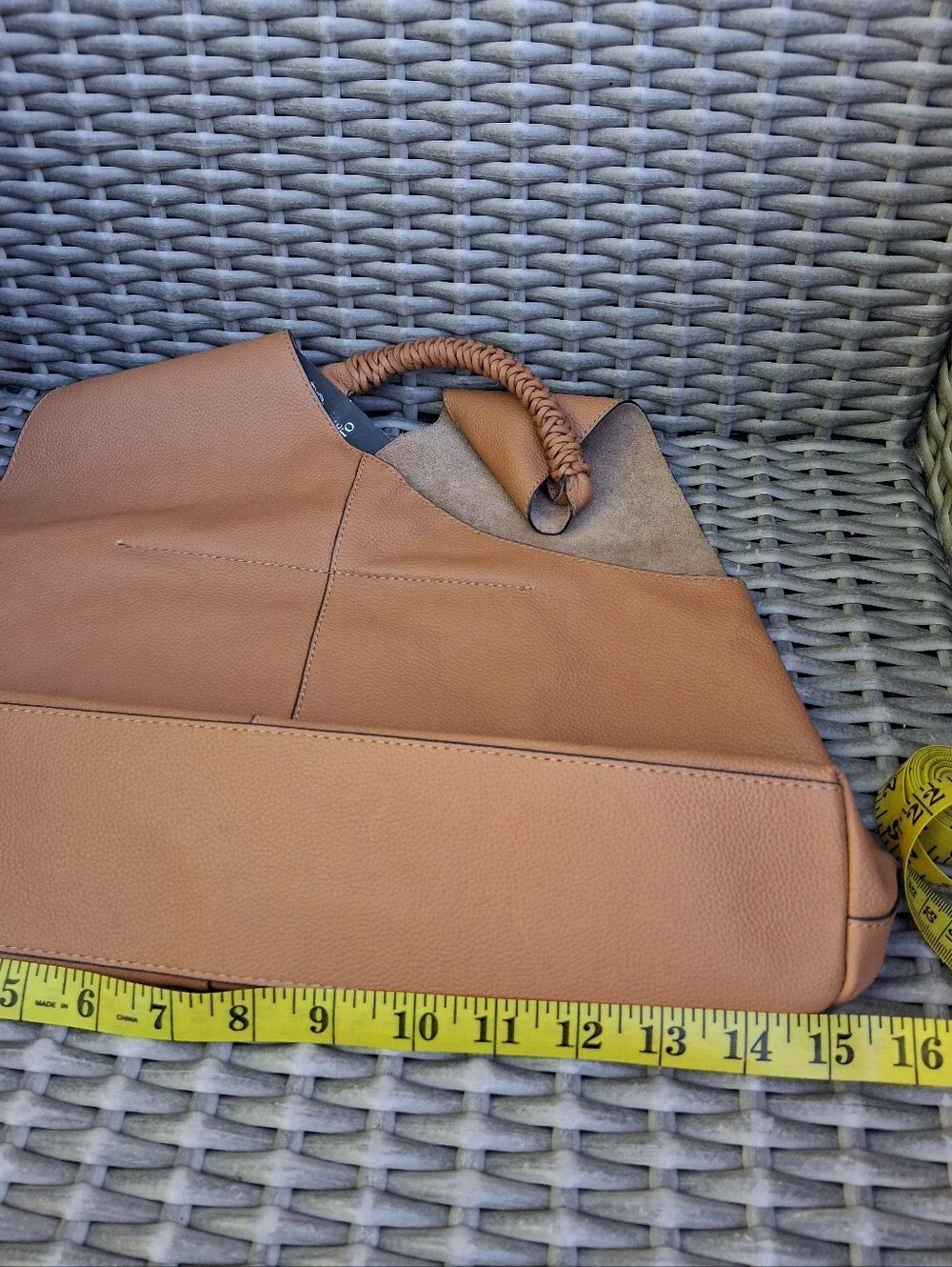 Vince Camuto elegant tan